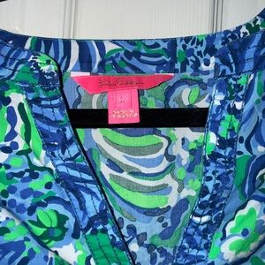 Lilly Pulitzer Blue and Green Abstract Blouse